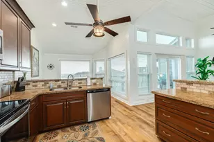 17605 Termini-San Luis Pass Rd, Galveston, TX 77554 - Photo 11