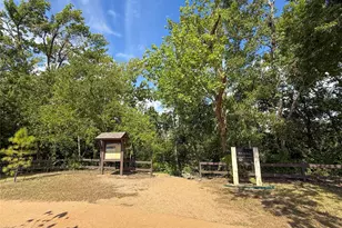 7915 Meadow Lake Ln, Houston, TX 77063 - Photo 25