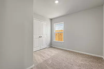 8206 Burnt Orchid Drive, Houston, TX 77016 - Photo 11