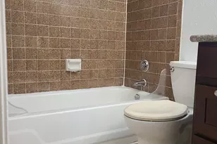 752 Memorial Mews St, Houston, TX 77079 - Photo 17