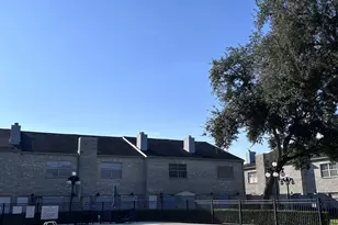 404 Wilcrest Dr, Houston, TX 77042 - Photo 41