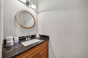 404 Wilcrest Dr, Houston, TX 77042 - Photo 21