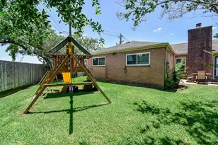 2947 Highland Lakes Dr, Missouri City, TX 77459 - Photo 1