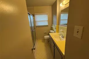 1857 Huge Oaks St, Houston, TX 77055 - Photo 19