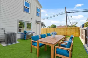 9005 Judwin St, Houston, TX 77075 - Photo 13