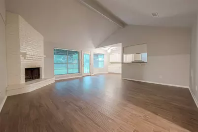 1406 Pinecroft Drive, Sugar Land, TX 77498 - Photo 7