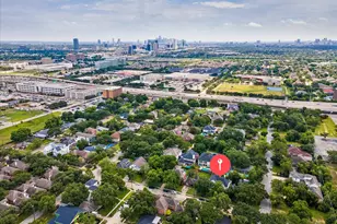 1110 Anderson St, Bellaire, TX 77401 - Photo 35