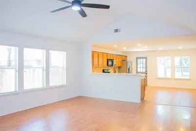 91 Genesee Ridge Drive, The Woodlands, TX 77385 - Photo 5