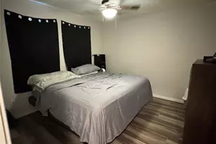 418 Garland Dr, Clute, TX 77566 - Photo 5