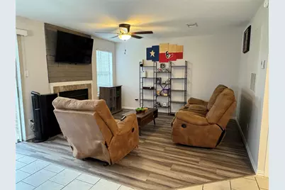 418 Garland Drive #118, Clute, TX 77566 - Photo 1