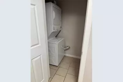 418 Garland Drive #118, Clute, TX 77566 - Photo 9