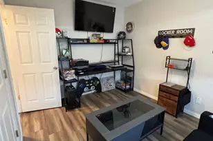 418 Garland Dr, Clute, TX 77566 - Photo 7