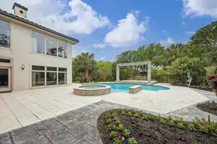 1204 Cowards Creek Dr, Friendswood, TX 77546 - Photo 49