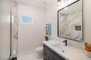 290 Apple Valley Dr, Panorama Village, TX 77304 - Photo 15