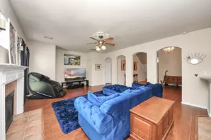 931 N Sky Dr, Houston, TX 77073 - Photo 11