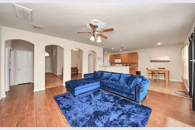 931 N Sky Drive, Houston, TX 77073 - Photo 13