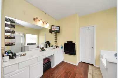 931 N Sky Drive, Houston, TX 77073 - Photo 27