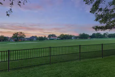 126 Hillsborough Drive W, Montgomery, TX 77356 - Photo 37