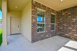 5502 Floral Valley Ln, Katy, TX 77449 - Photo 3