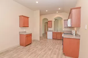 5502 Floral Valley Ln, Katy, TX 77449 - Photo 7