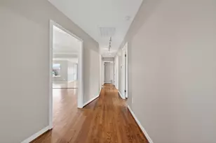 1506 Foxwood Rd, Houston, TX 77008 - Photo 7