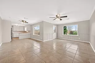 1506 Foxwood Rd, Houston, TX 77008 - Photo 11