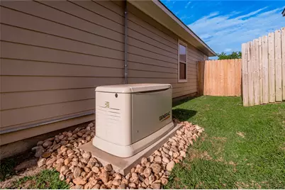 133 Bates Court, Huntsville, TX 77320 - Photo 25