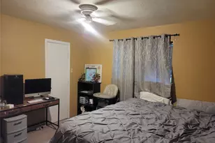 116 N Coffelt St, Alvin, TX 77511 - Photo 7