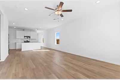 3929 Bronco Station Lane, League City, TX 77573 - Photo 15