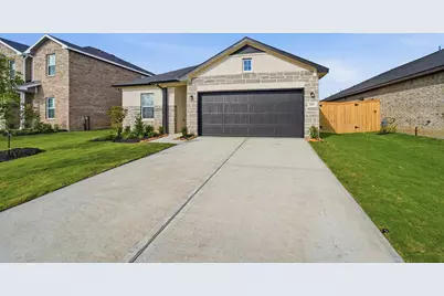 8019 Jasper Meadows, Angleton, TX 77515 - Photo 3
