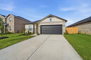8019 Jasper Meadows, Angleton, TX 77515 - Photo 3