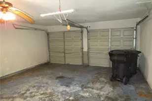 12618 Barbizon Dr, Houston, TX 77089 - Photo 11