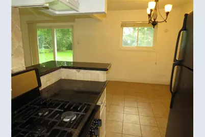 12618 Barbizon Drive, Houston, TX 77089 - Photo 5