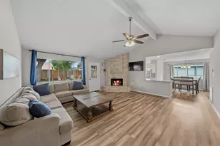 7235 Sonnet Glen Ln, Houston, TX 77095 - Photo 3