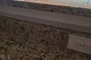 7120 Quarter Moon, Converse, TX 78109 - Photo 5