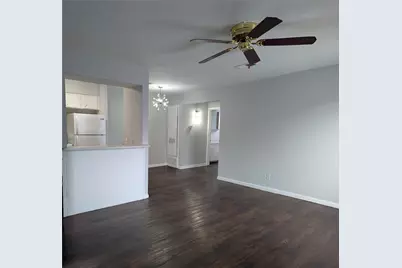 1043 Ashland Street #4, Houston, TX 77008 - Photo 1