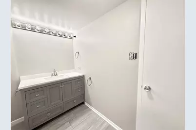 2016 Main Street #915, Houston, TX 77002 - Photo 15