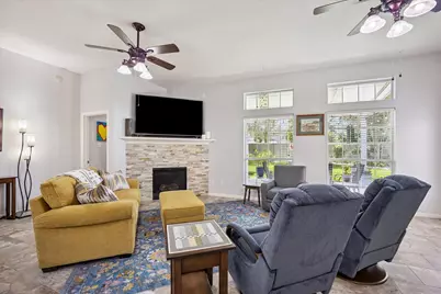 1015 Hyland Lane, League City, TX 77573 - Photo 3