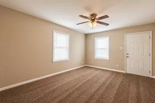 8069 Juliabora St, Houston, TX 77017 - Photo 3