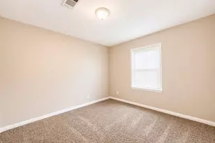 8069 Juliabora St, Houston, TX 77017 - Photo 7
