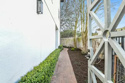 15943 Morgan Street, Sugar Land, TX 77478 - Photo 3