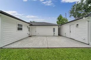 5803 Libbey Ln, Houston, TX 77092 - Photo 29