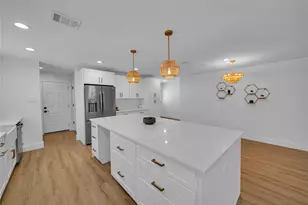 5803 Libbey Ln, Houston, TX 77092 - Photo 7