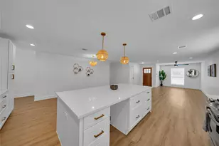 5803 Libbey Ln, Houston, TX 77092 - Photo 3