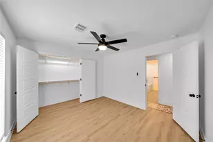 5803 Libbey Ln, Houston, TX 77092 - Photo 23