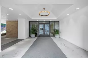 1111 Caroline St, Houston, TX 77010 - Photo 3