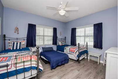 1504 W Bayshore Drive, Palacios, TX 77465 - Photo 27