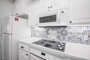 1504 W Bayshore Dr, Palacios, TX 77465 - Photo 15