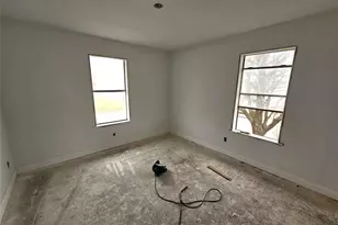 1101 4th Ave N, Texas City, TX 77590 - Photo 5