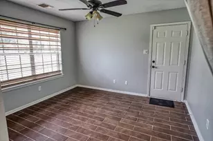 308 County Rd 893B, Angleton, TX 77515 - Photo 35